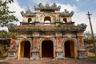 Huế